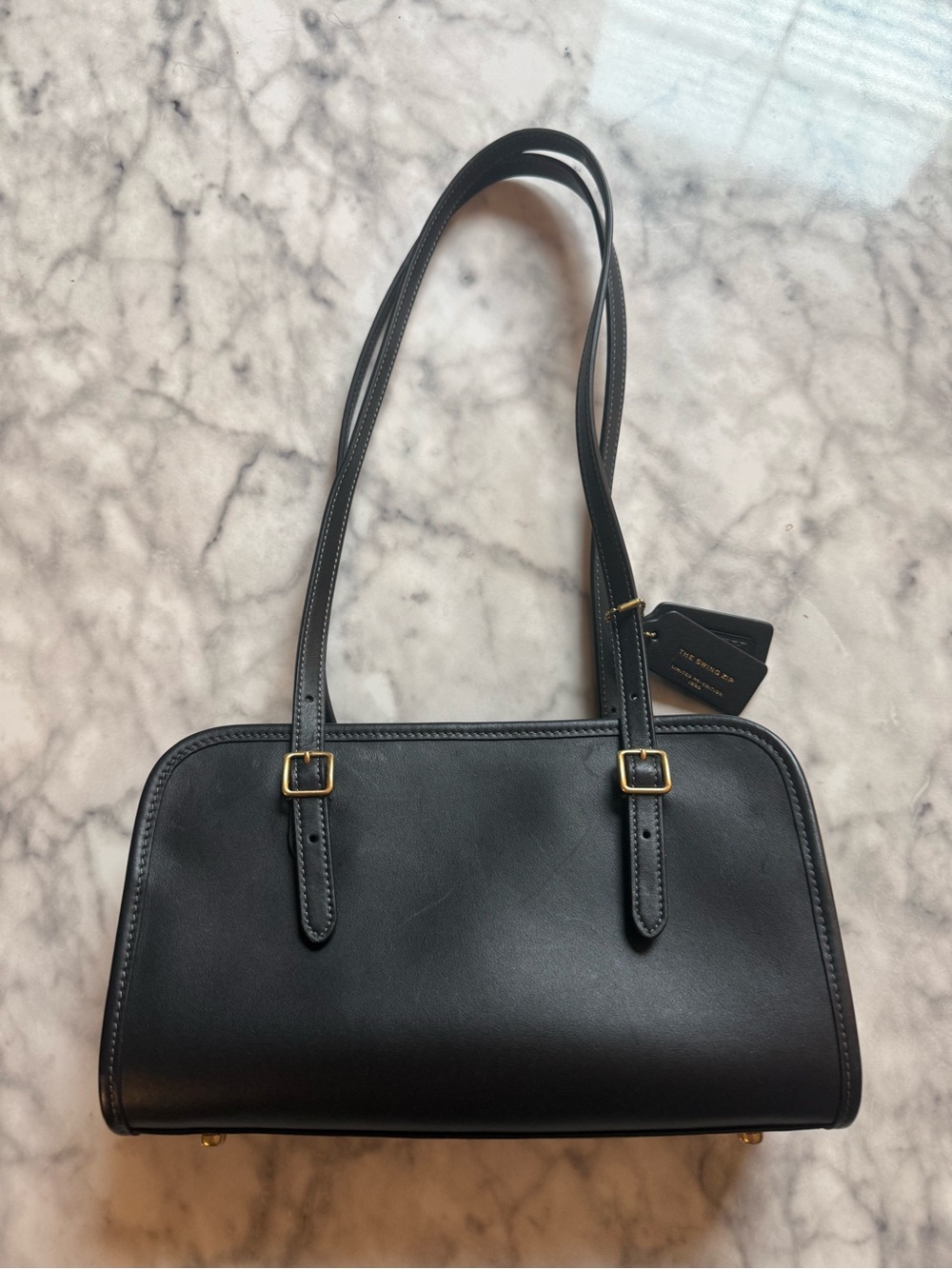 Coach Swing Zip Shoulder Bag - Black